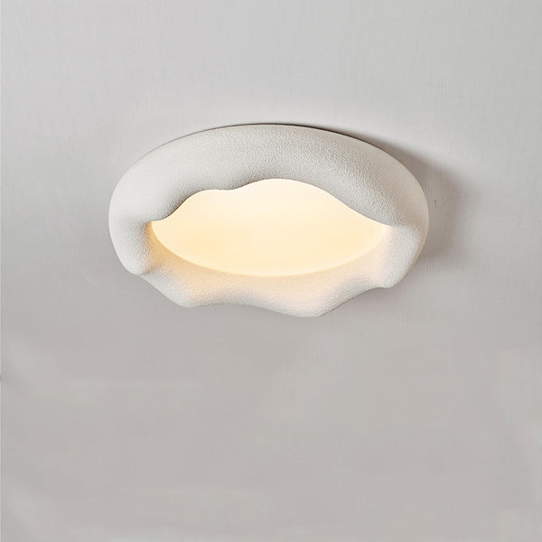 Zeitgenössische nordische Wolkenform Eisen Fiberglas Acryl LED Deckenleuchte für Schlafzimmer 