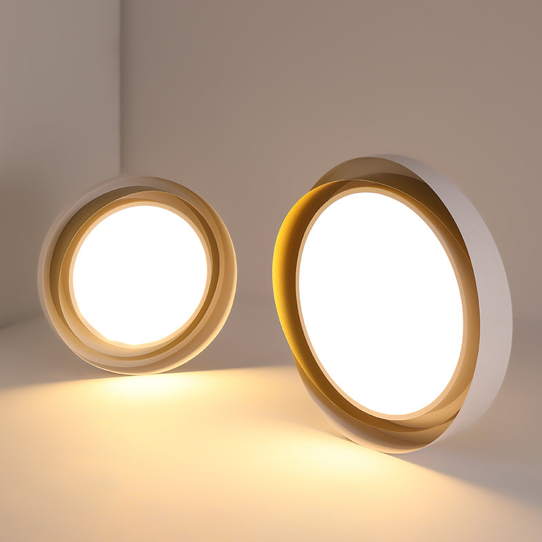 Luz de techo LED montada al ras con anillo de círculo multicapa geométrico de acrílico y hierro creativo contemporáneo para sala de estar 