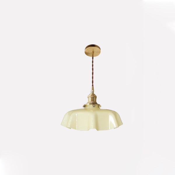 Lustre suspendu à 1 lumière en laiton vintage traditionnel avec verre en forme de pétale pour salle à manger 