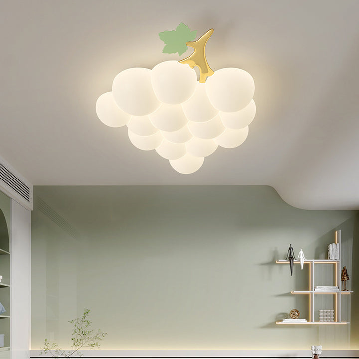 Zeitgenössische kreative Kindertrauben-Eisen-PE-LED-Deckenleuchte für das Schlafzimmer 