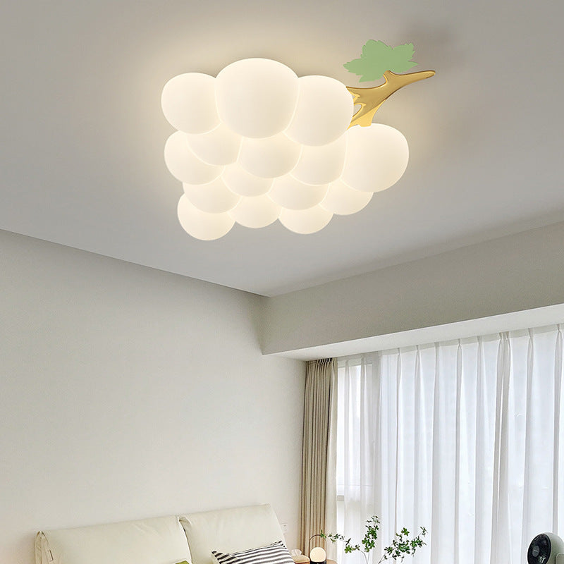 Zeitgenössische kreative Kindertrauben-Eisen-PE-LED-Deckenleuchte für das Schlafzimmer 