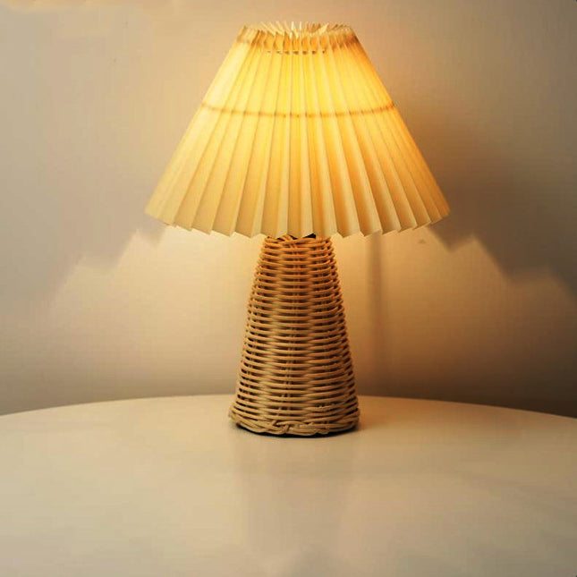 Lampe de table LED en rotin plissé bohème contemporain pour chambre 