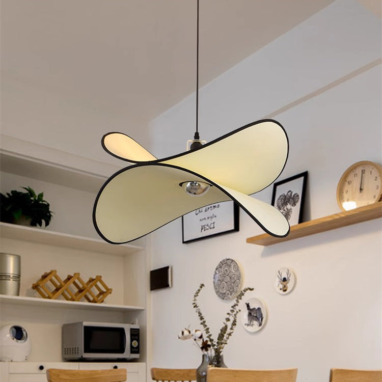 Traditionelle französische Kartoffelchip-Form Eisen Stoff 1-Licht Pendelleuchte für Schlafzimmer 
