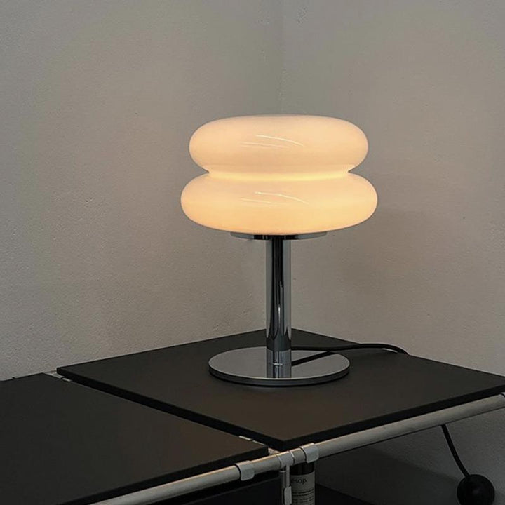 Moderne minimalistische Doppelschicht-Kuchenform Glas Eisen 1-Licht Tischlampe für das Schlafzimmer 