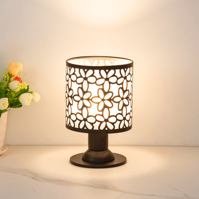Zeitgenössische kreative Eisenstoffzylinder-Blumenmuster-USB-LED-Tischlampe für das Schlafzimmer 