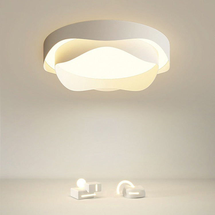 Plafonnier LED en fer et acrylique en forme de fleur crème de simplicité moderne pour chambre 