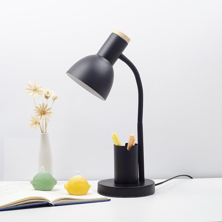 Moderner minimalistischer Eisen-Holz-verstellbarer Winkel-Stifthalter 1-Licht-Tischlampe für das Studium 