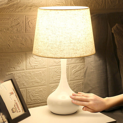 Moderner minimalistischer Tischlampe mit Tropfenbasis, Trommelform, Stoff, Eisen, 1-Licht für Schlafzimmer 