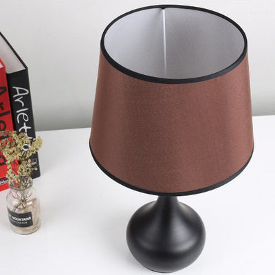 Moderner minimalistischer Tischlampe mit Tropfenbasis, Trommelform, Stoff, Eisen, 1-Licht für Schlafzimmer 