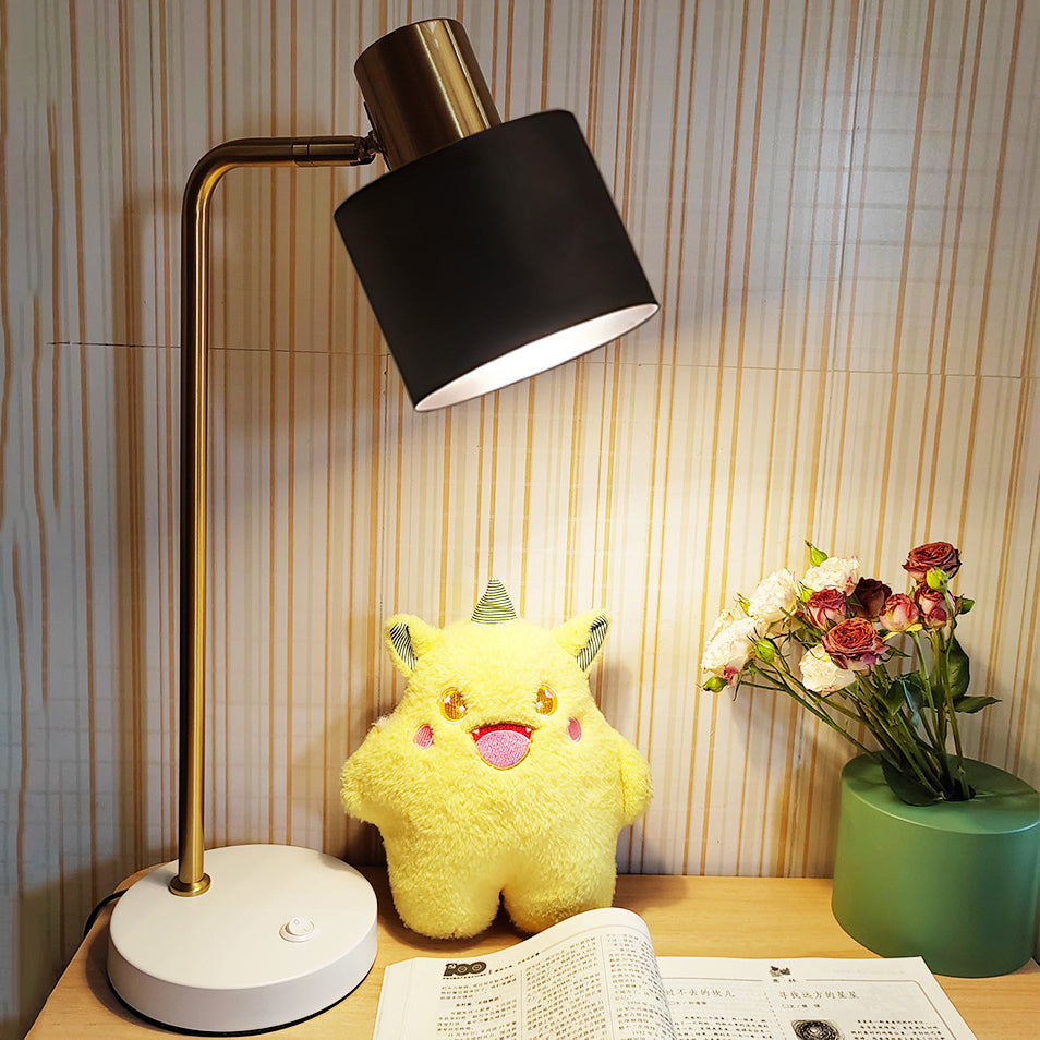 Moderne minimalistische Eisen-Tischlampe mit verstellbarem Winkel und trommelförmigem 1-Licht für das Studium 