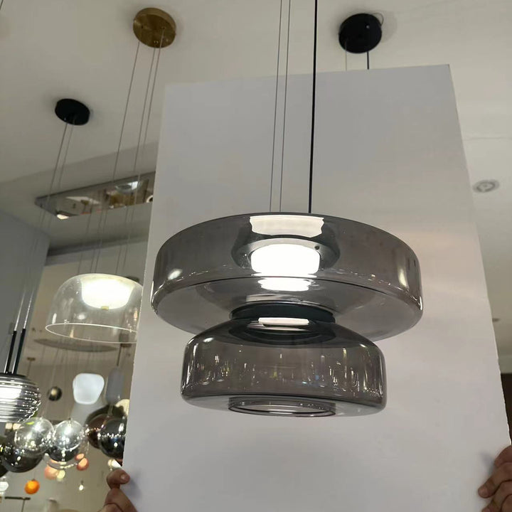 Moderne Luxus-Mehrschicht-Disc-Glas-Metall-LED-Pendelleuchte für Wohnzimmer 