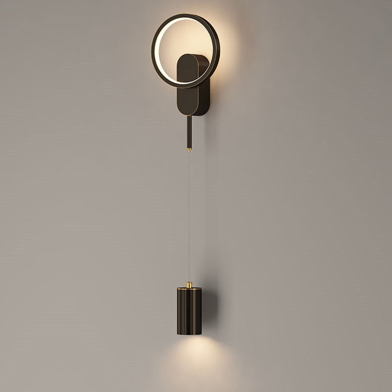 Zeitgenössische nordische Eisen-Aluminium-Acryl asymmetrische Doppellinien-LED-Wandleuchte für das Wohnzimmer 