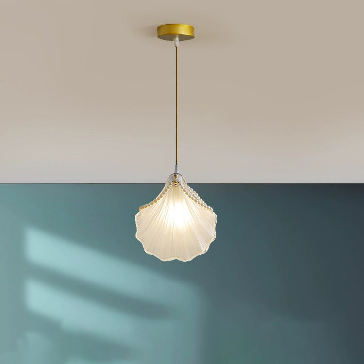 Modern Luxury Iron Frosted Glass Seashell Pearl 1-Light Pendant Light For Bedroom