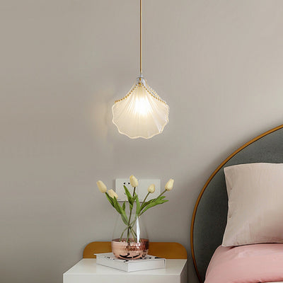 Modern Luxury Iron Frosted Glass Seashell Pearl 1-Light Pendant Light For Bedroom