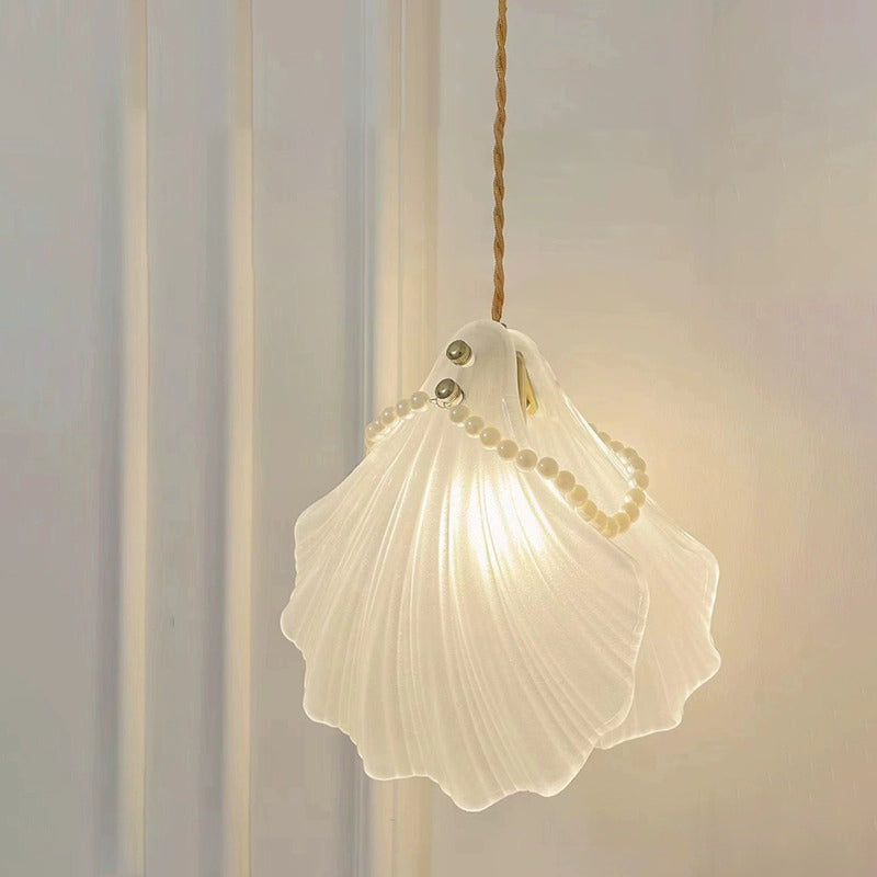 Modern Luxury Iron Frosted Glass Seashell Pearl 1-Light Pendant Light For Bedroom