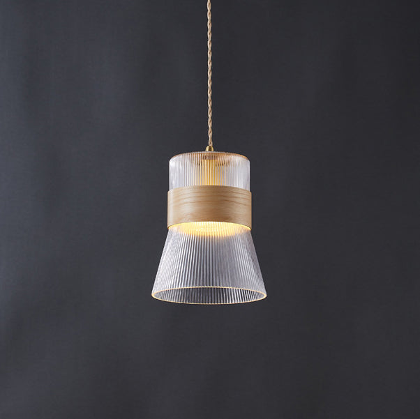 Forme de tasse rétro contemporaine en verre cannelé en laiton bois 1 - Suspension lumineuse pour le salon 