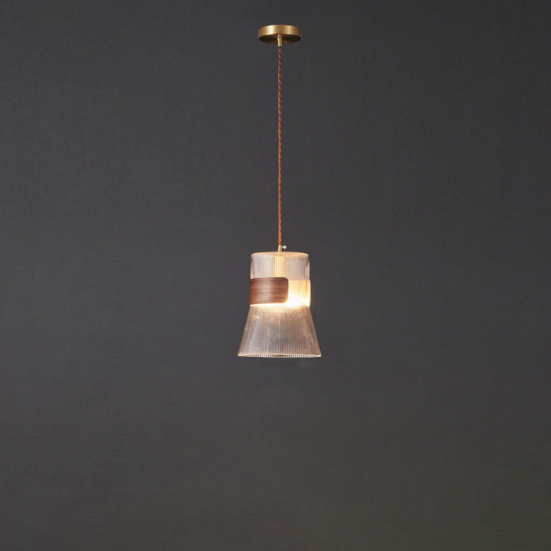 Forme de tasse rétro contemporaine en verre cannelé en laiton bois 1 - Suspension lumineuse pour le salon 