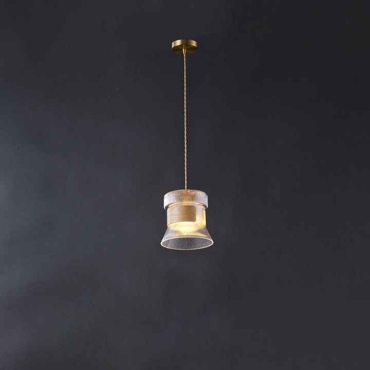 Forme de tasse rétro contemporaine en verre cannelé en laiton bois 1 - Suspension lumineuse pour le salon 
