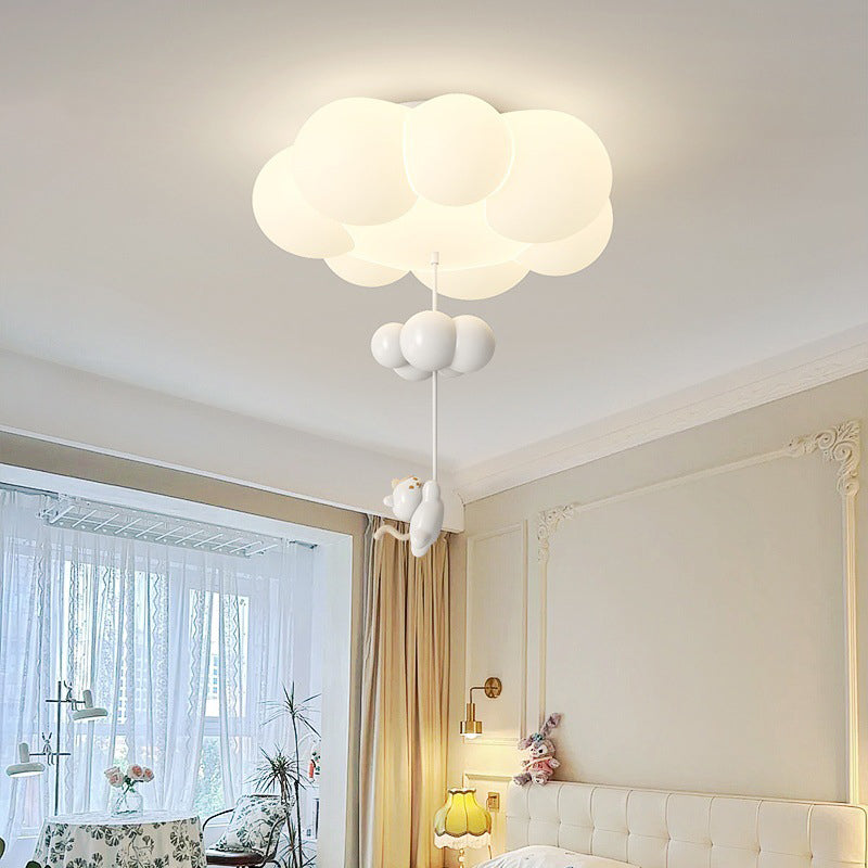 Luz de techo LED de montaje empotrado de hierro PE con estrella de luna de nube gatito para dormitorio creativo contemporáneo para niños 