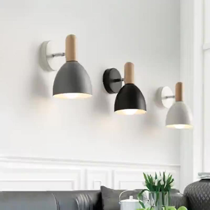 Applique murale 1 lumière en forme de boulet de canon en bois et fer macaron nordique contemporain pour salon 