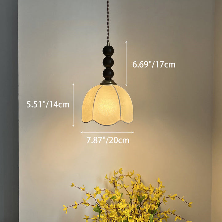 Suspension lumineuse à 1 ampoule en tissu pétale rétro contemporain et boule en bois pour le salon 