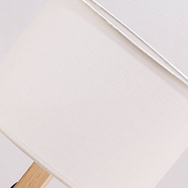 Zeitgenössische kreative verstellbare Roboterform Holzsockel Zylinder Stoff 1-Licht Tischlampe für das Wohnzimmer 