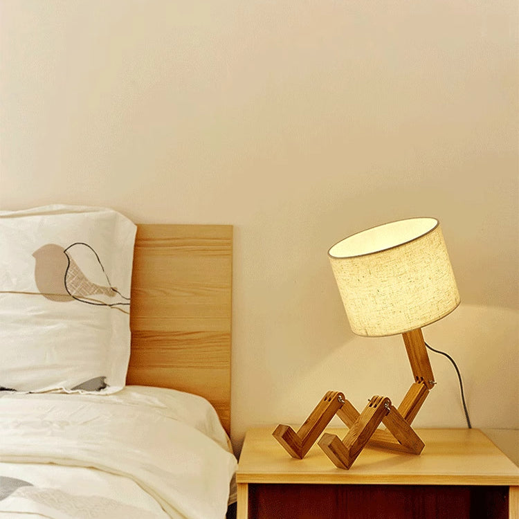 Zeitgenössische kreative verstellbare Roboterform Holzsockel Zylinder Stoff 1-Licht Tischlampe für das Wohnzimmer 
