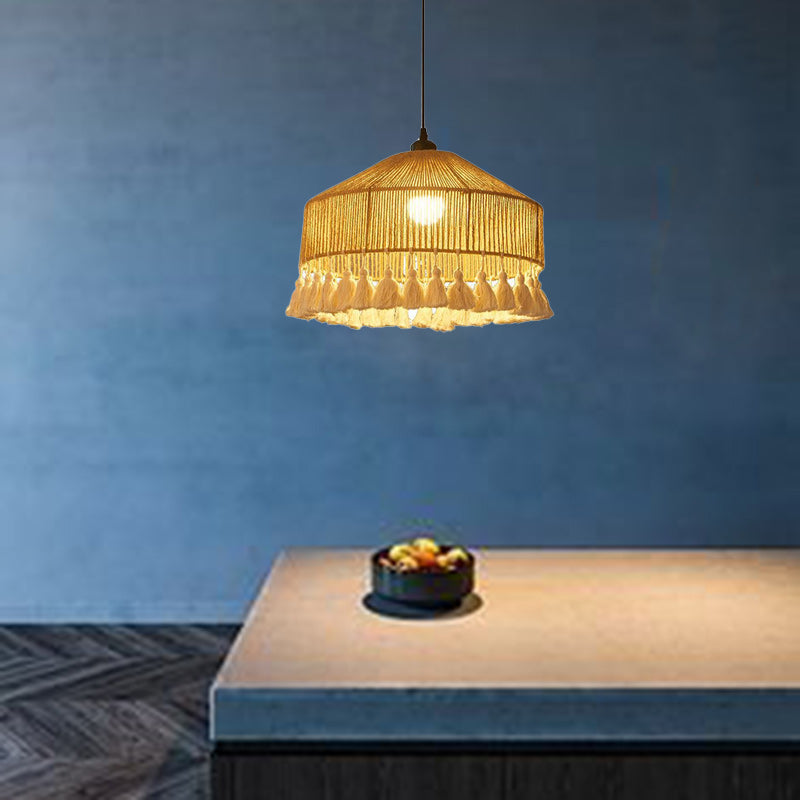 Suspension lumineuse contemporaine bohème en fer avec corde de chanvre tressée et forme de chapeau à pampilles, 1 lumière pour le salon 