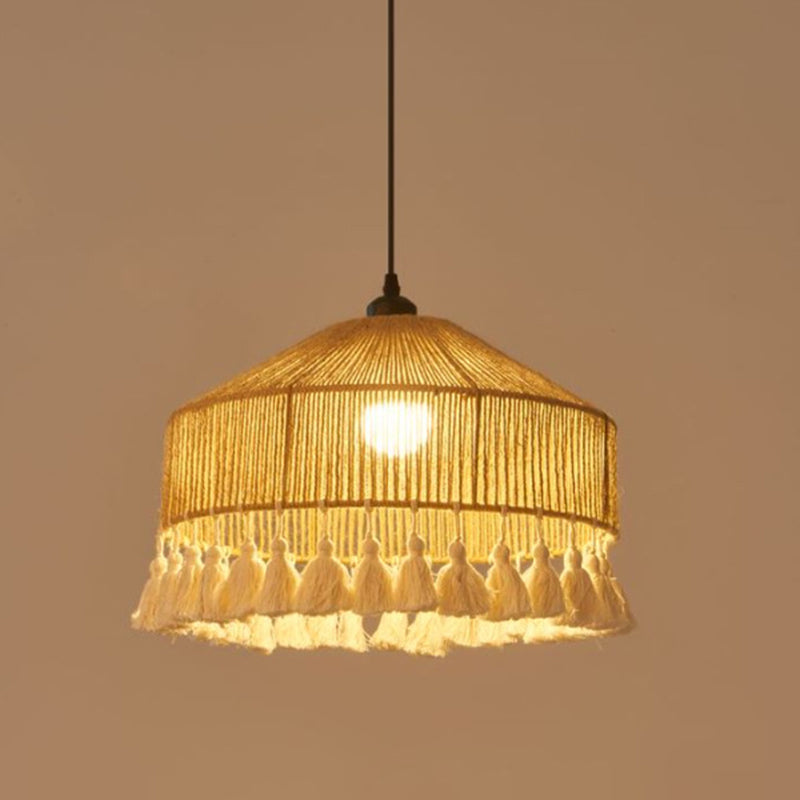 Suspension lumineuse contemporaine bohème en fer avec corde de chanvre tressée et forme de chapeau à pampilles, 1 lumière pour le salon 