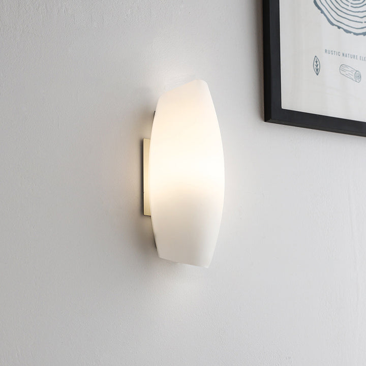 Zeitgenössische Luxus Weiße Locken Glas Eisen 1-Licht Wandleuchte Für Wohnzimmer 