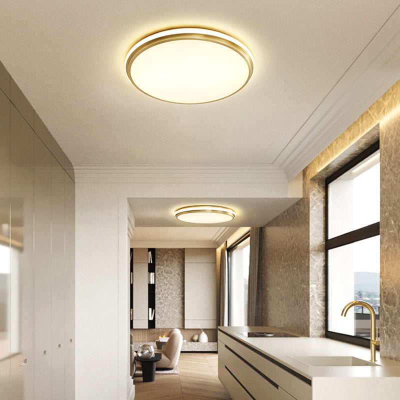 Luz de techo LED empotrada de latón acrílico redonda minimalista moderna para sala de estar 