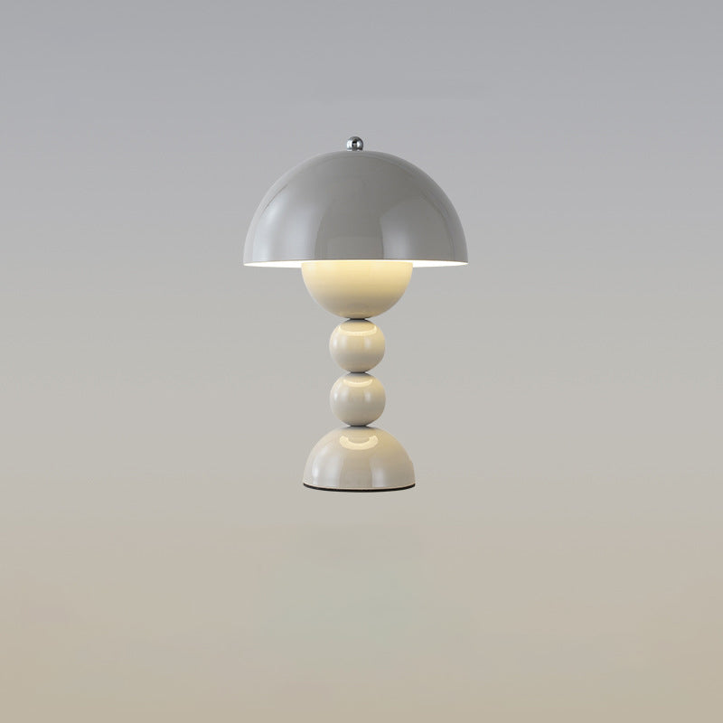 Contemporary Nordic Flower Bud Iron 1-Light Table Lamp For Bedroom