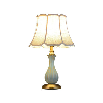 Lámpara de Mesa de 1 Luz de Cristal de Tela de Tambor Europea Tradicional de Cobre Para Sala de Estar 