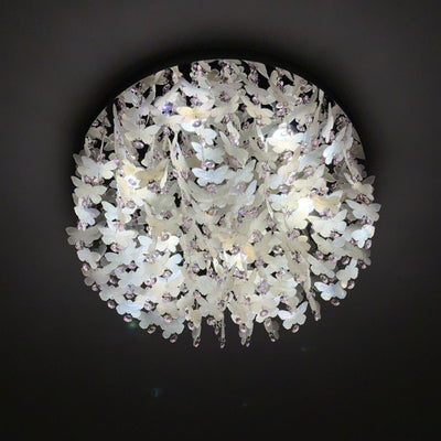Lustre encastré LED en forme de papillon en cristal créatif contemporain en acier inoxydable avec carillon éolien en coquillage pour chambre à coucher 