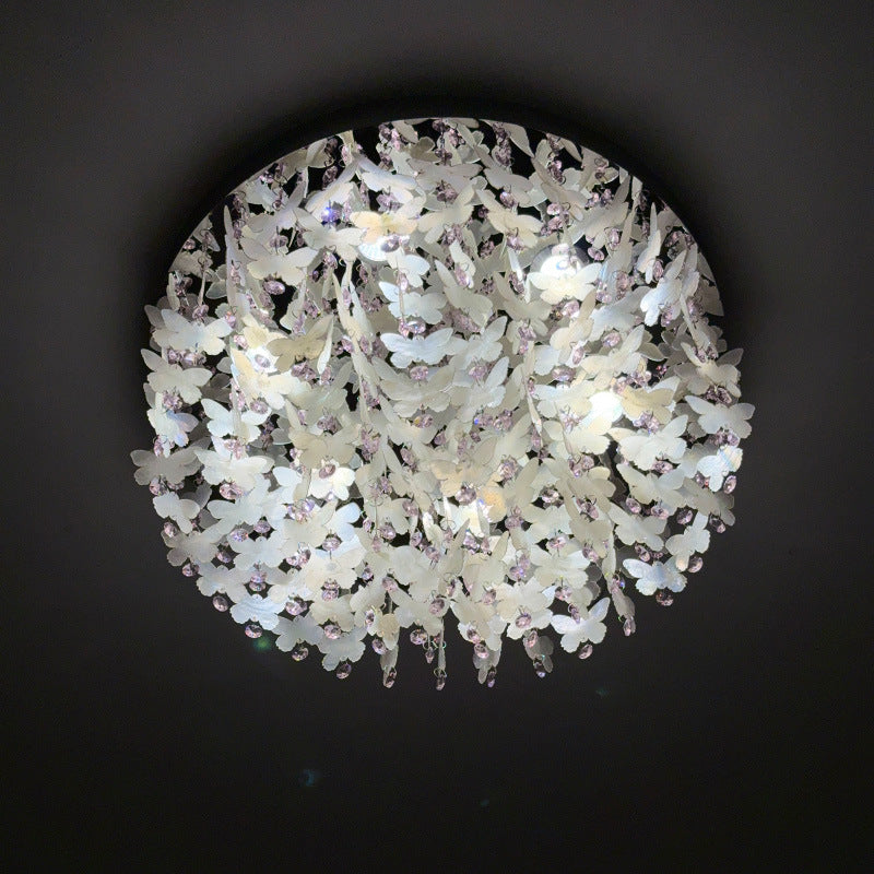 Lustre encastré LED en forme de papillon en cristal créatif contemporain en acier inoxydable avec carillon éolien en coquillage pour chambre à coucher 
