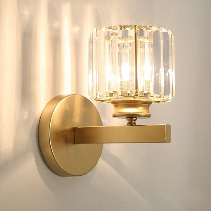 Contemporary Luxury Square Round Ribbed Crystal Hardware 1-Light Wall Sconce Lamp For Living Room