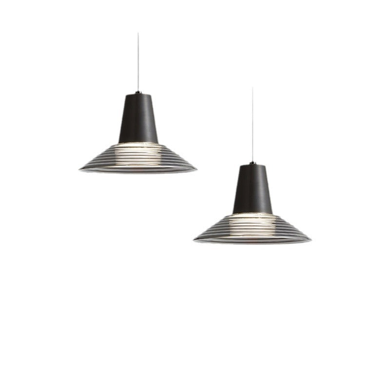 Moderna lámpara colgante de lujo en forma de cono de vidrio y latón con LED para sala de estar 