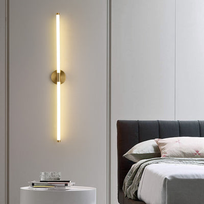 Moderne minimalistische runde Basis lange Streifen Eisen Silikon LED Wandleuchte für Schlafzimmer 