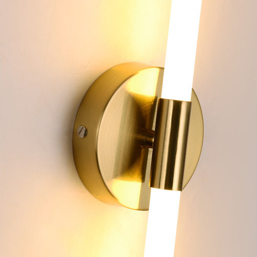 Moderne minimalistische runde Basis lange Streifen Eisen Silikon LED Wandleuchte für Schlafzimmer 