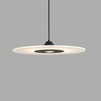 Zeitgenössische nordische runde UFO-Scheibe aus Acryl in Eisenform LED Pendelleuchte für Esszimmer 