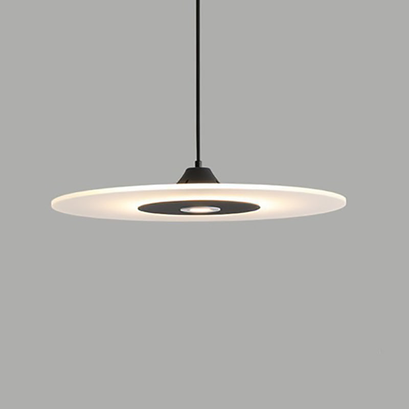 Zeitgenössische nordische runde UFO-Scheibe aus Acryl in Eisenform LED Pendelleuchte für Esszimmer 