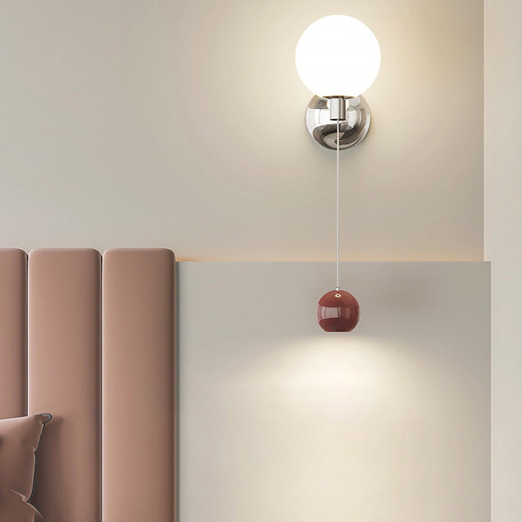 Lámpara de aplique de pared LED de globo de vidrio de hierro creativo contemporáneo para dormitorio 