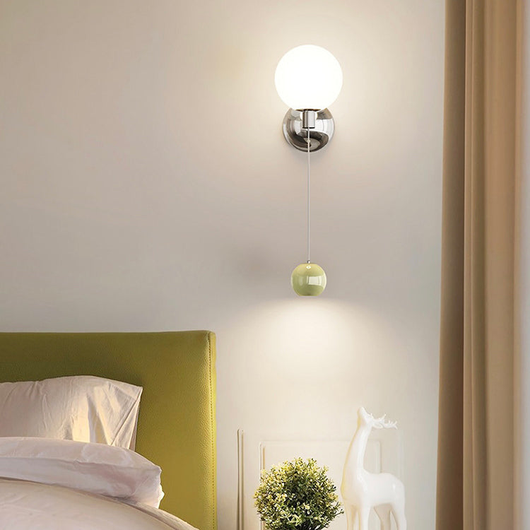 Lámpara de aplique de pared LED de globo de vidrio de hierro creativo contemporáneo para dormitorio 