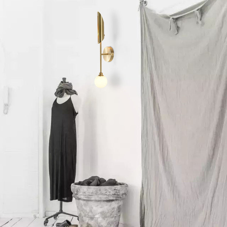 Modern Luxury Geometric Golden Arrow Iron Glass 1/2 Light Wall Sconce Lamp For Bedroom