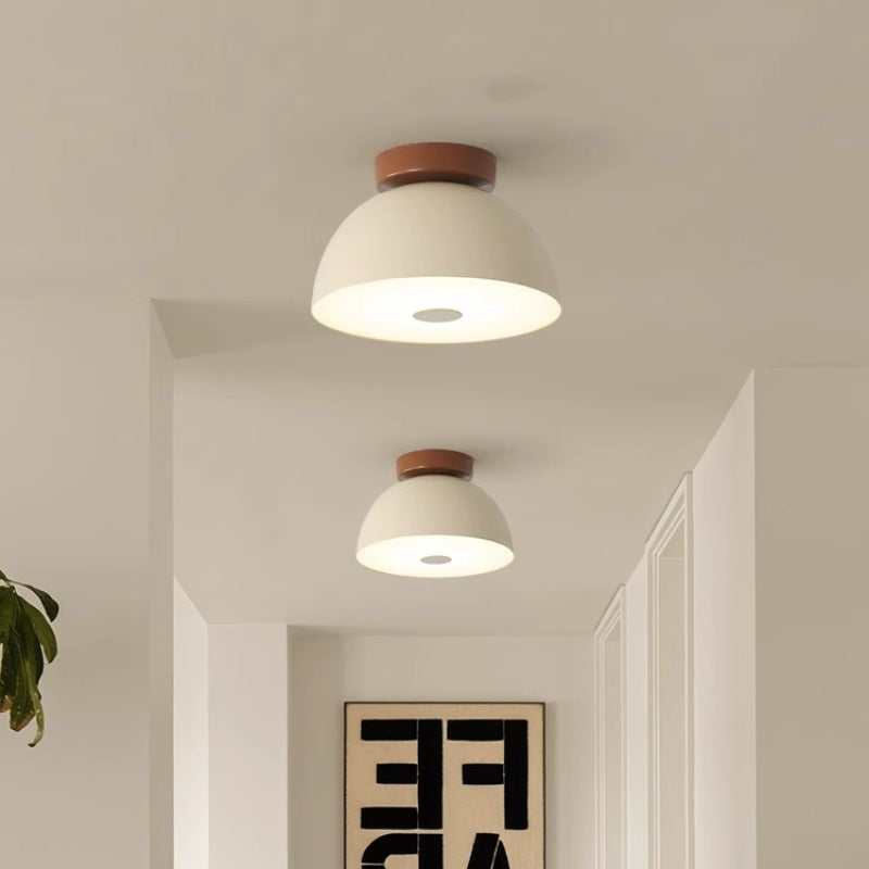 Lumière de plafond semi-encastrée moderne minimaliste en fer et PVC avec base en disque et bol demi-sphère LED pour salon 