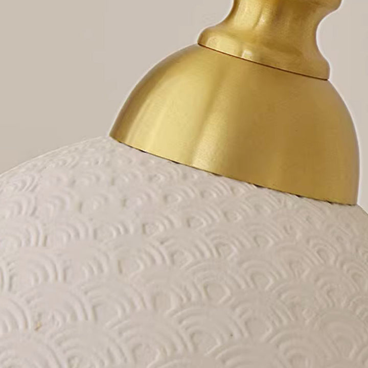 Suspension lumineuse contemporaine scandinave à motif triangle demi-cercle pièce de monnaie en cuivre motif nuage en céramique cuivrée à 1 lumière pour chambre 