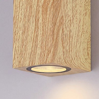 Applique murale contemporaine scandinave étanche rectangulaire en ABS à grain de bois incurvé avec 2 lumières pour patio extérieur 