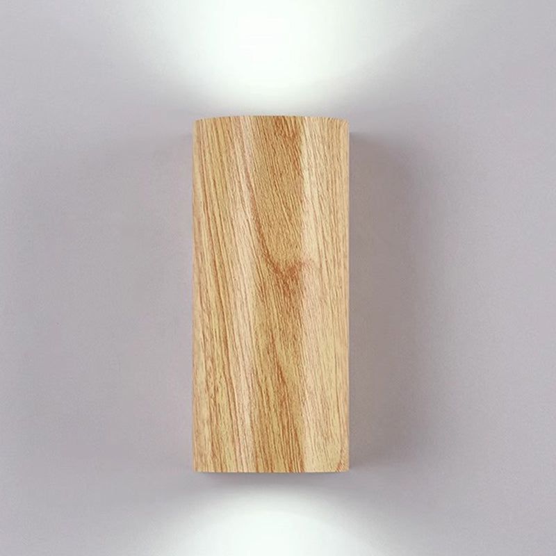 Applique murale contemporaine scandinave étanche rectangulaire en ABS à grain de bois incurvé avec 2 lumières pour patio extérieur 