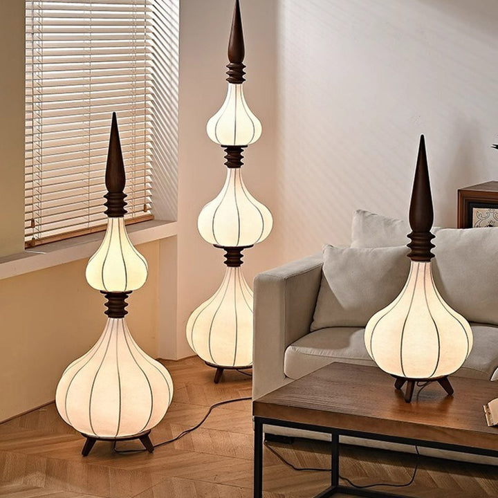 Lampe de sol LED en bois de frêne à couches multiples avec tissu et forme de larme ovale traditionnelle française pour salon 
