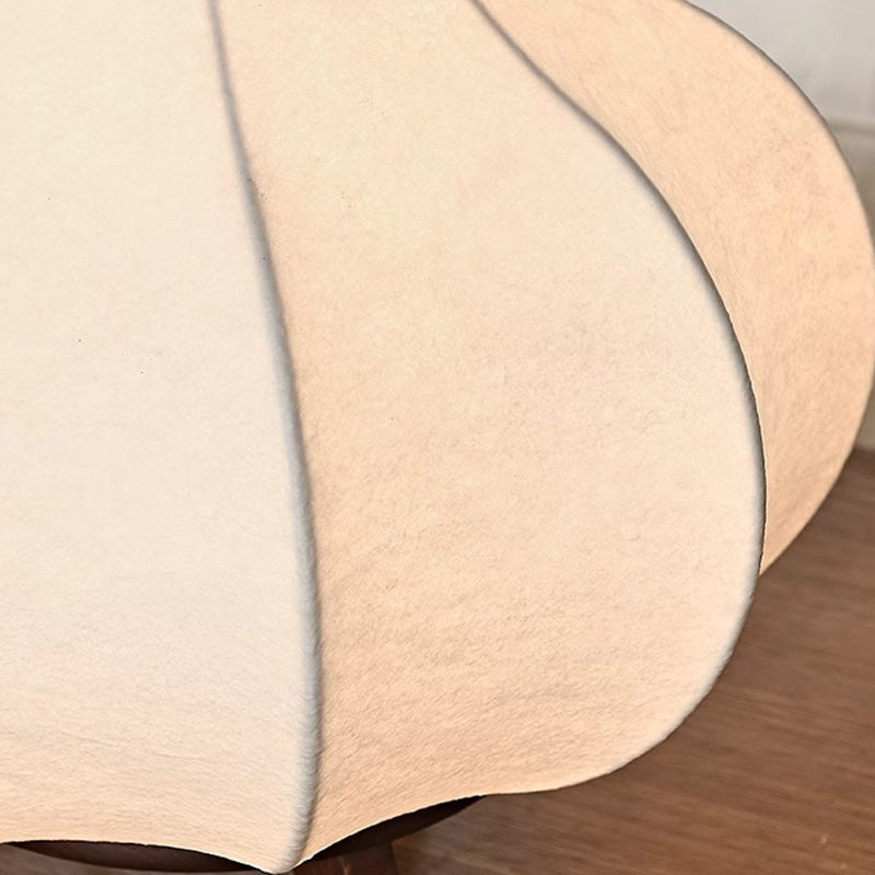 Lampe de sol LED en bois de frêne à couches multiples avec tissu et forme de larme ovale traditionnelle française pour salon 